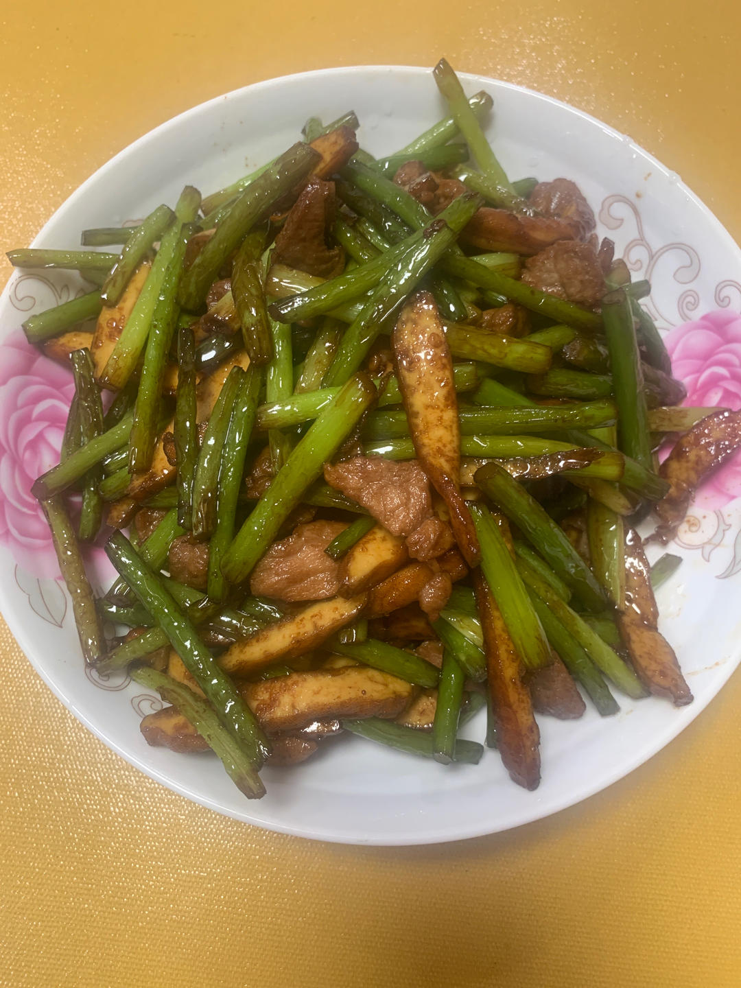 蒜薹香干（蒜苔）