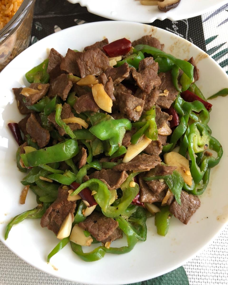 小炒牛肉