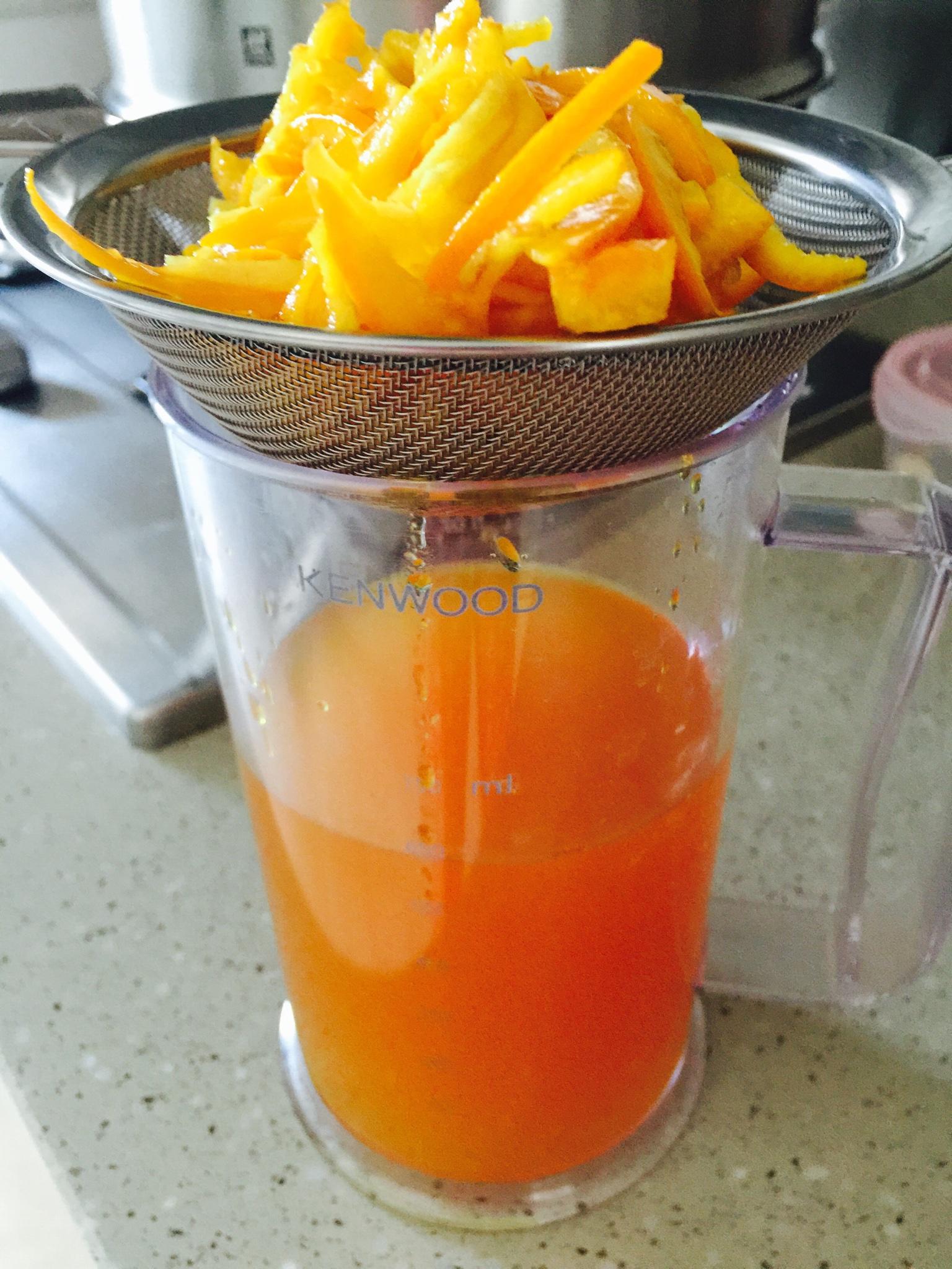 自制柑橘洗洁精的做法 步骤5