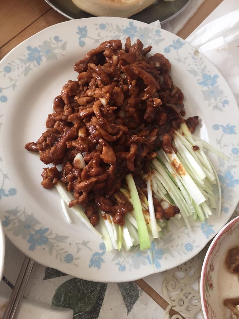 京酱肉丝