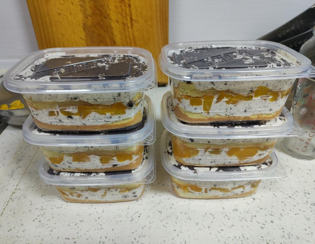 低糖不腻的奥利奥咸奶油蛋糕盒子