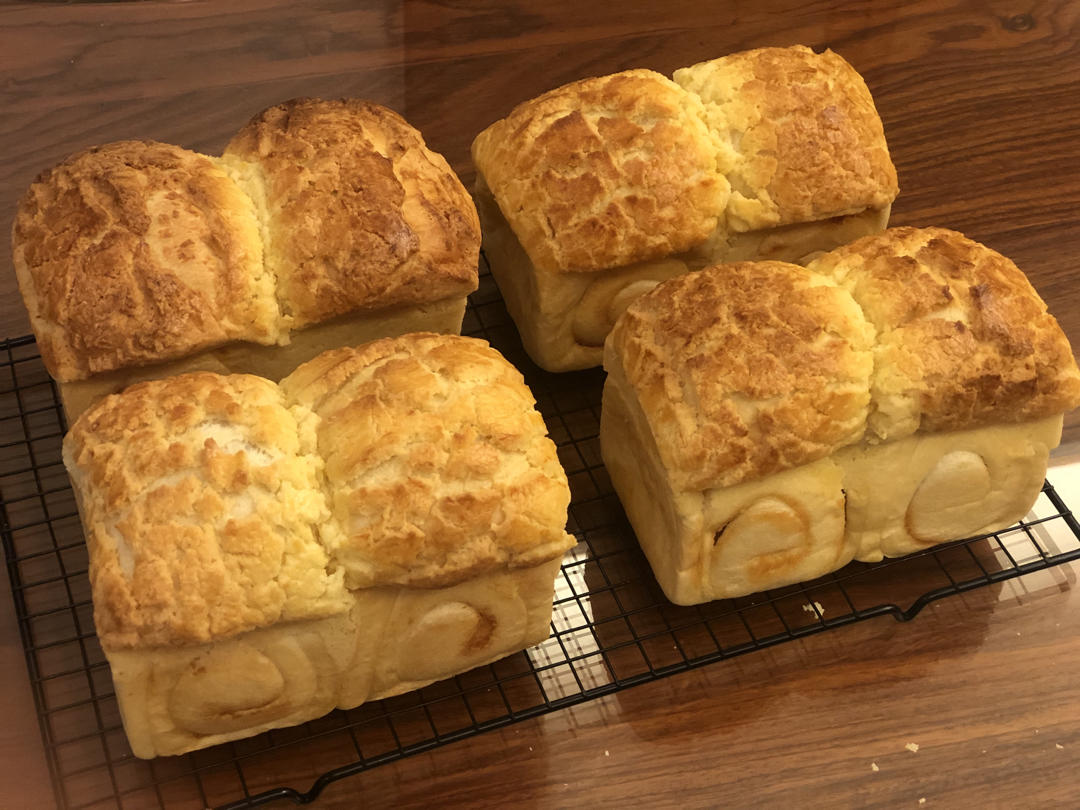 酥皮小吐司