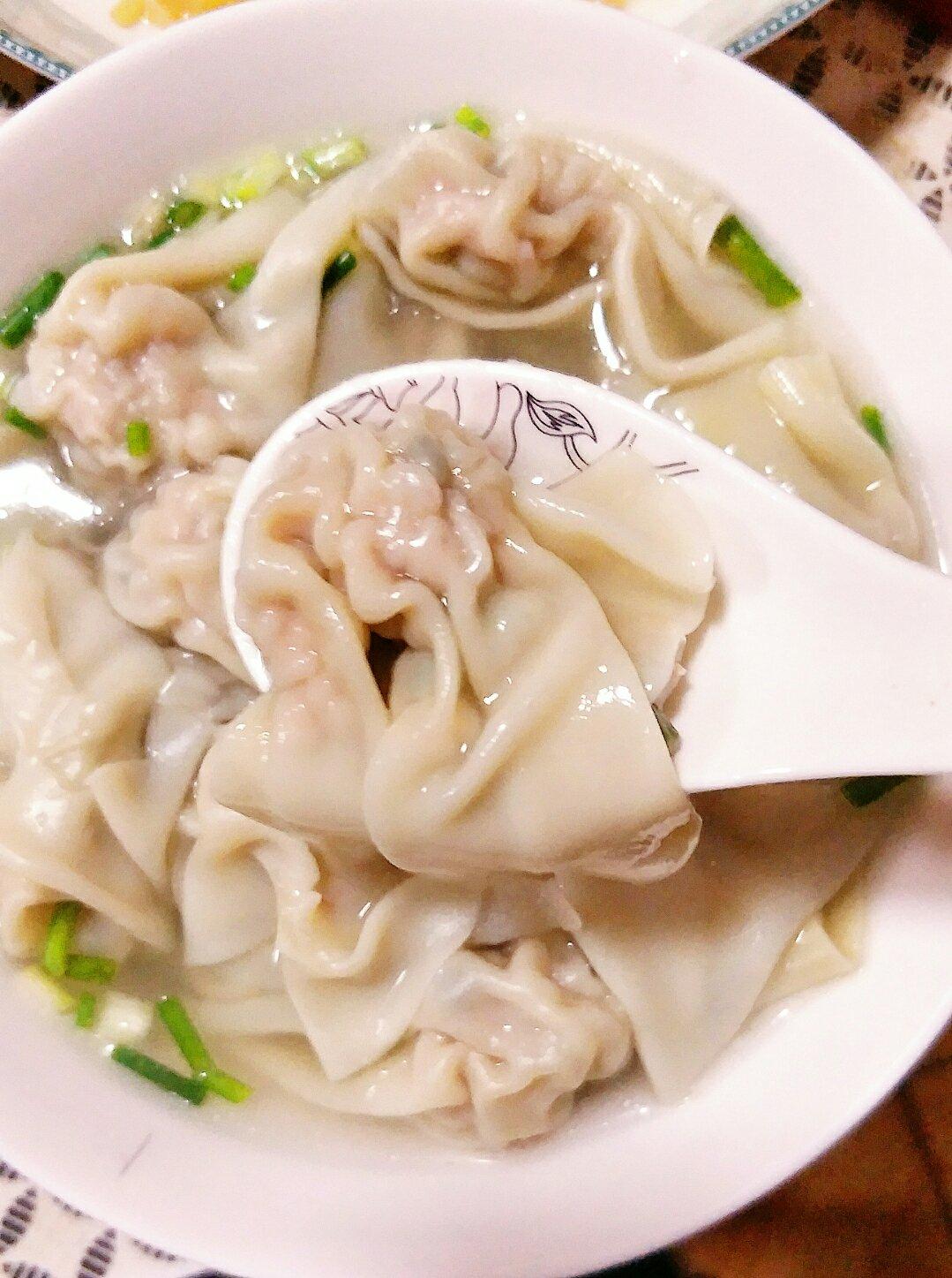 刘姥姥姥做的在家自已包鲜味无比小馄饨