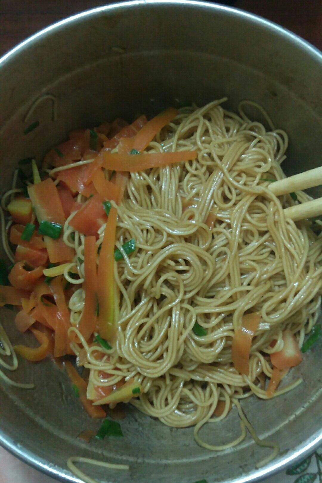 葱油拌面Spring Onion Noodles