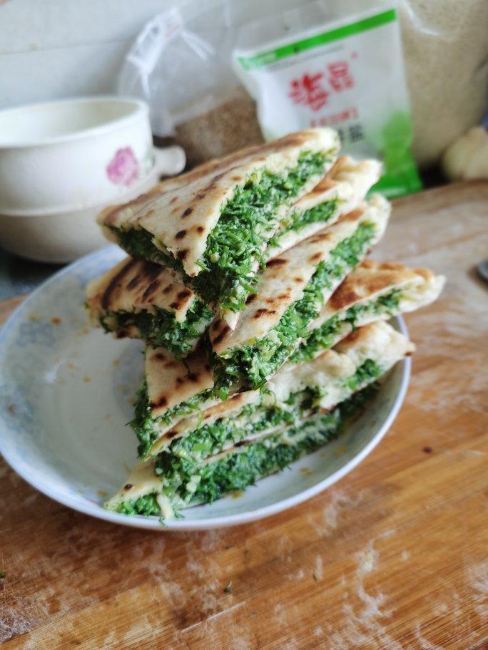 妈妈的味道：茴香鸡蛋馅饼