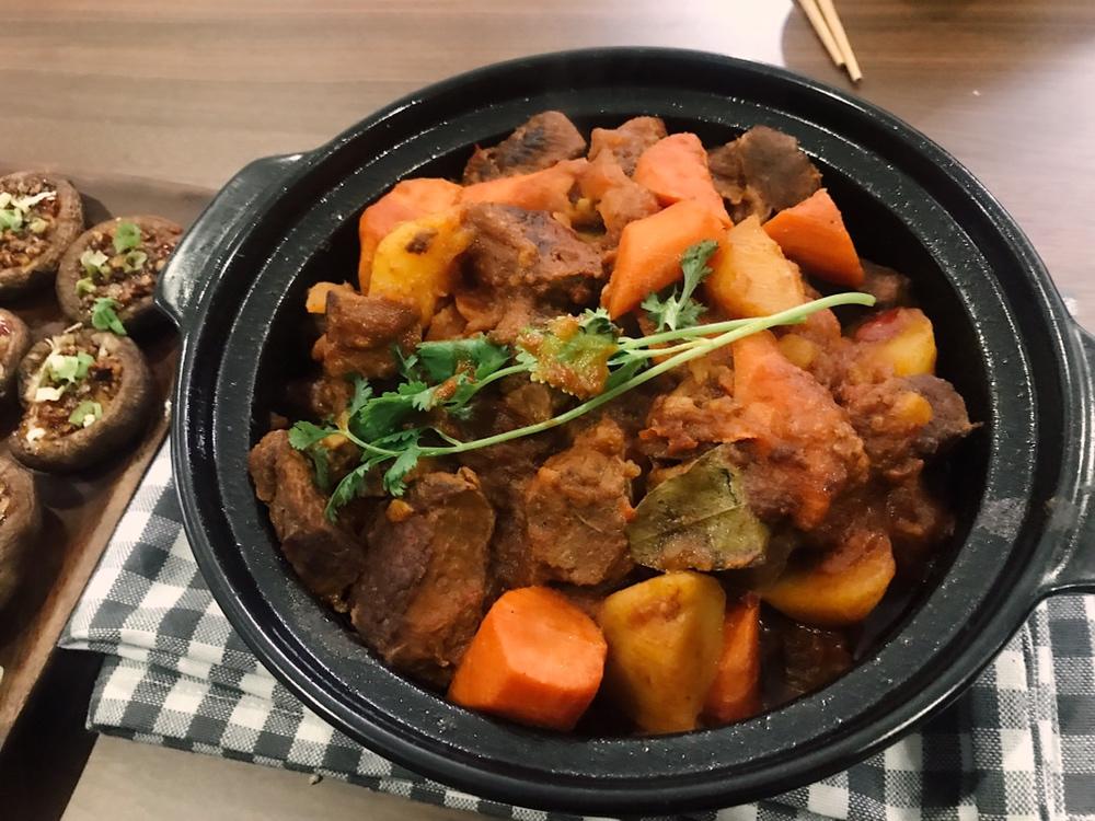 【啤酒牛腩煲】