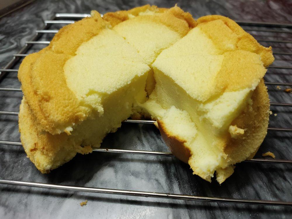 有着芝士口感的酸奶蛋糕