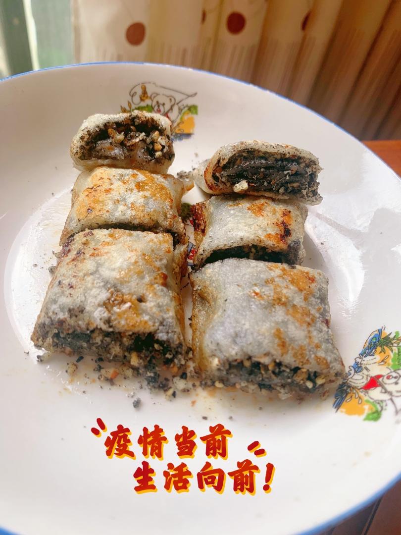 外酥里糯的核桃芝麻糯米卷