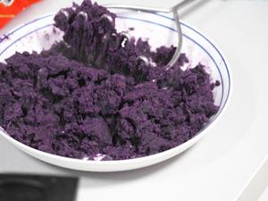 紫薯泥沙拉的做法 步骤2