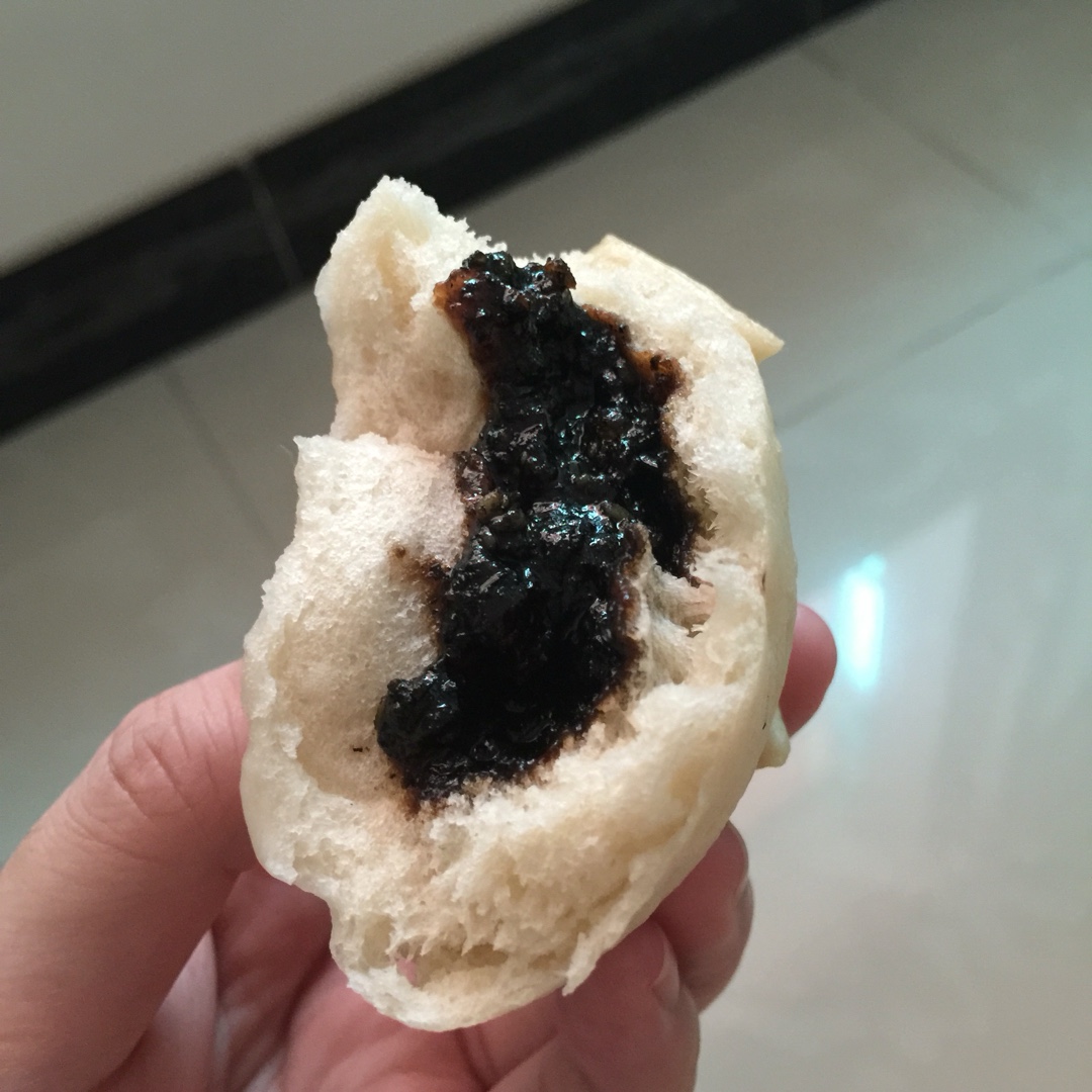 猪猪包（加啦芝麻花生红糖馅）