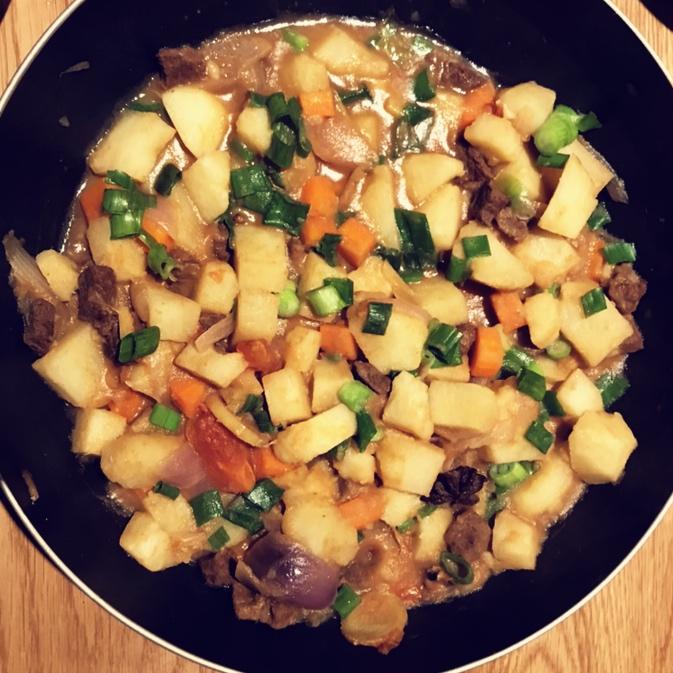红烧牛肉土豆 （独家秘制）