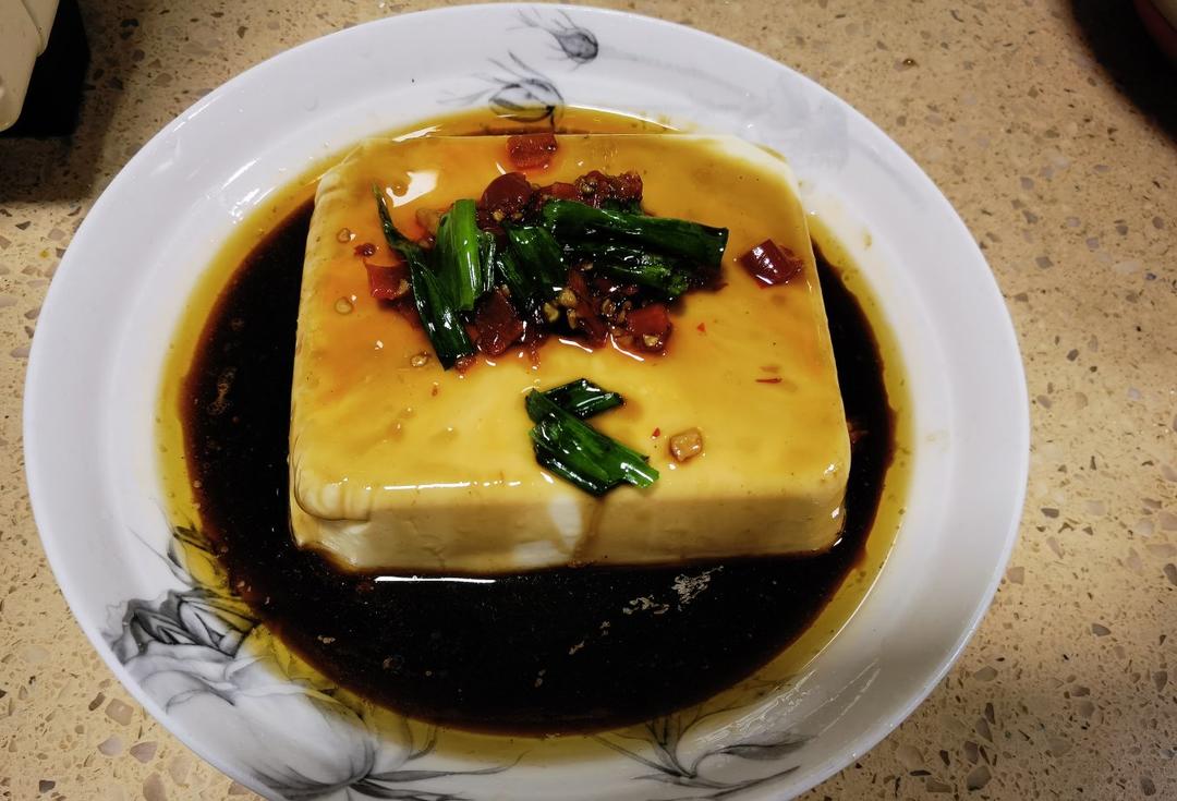 绢豆腐，内酯豆腐