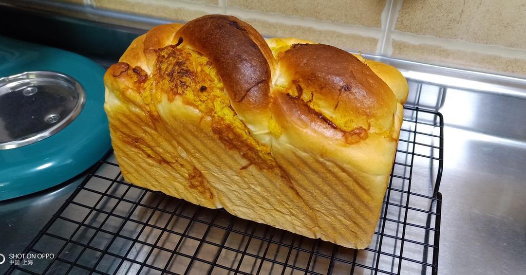 香葱肉松手撕吐司