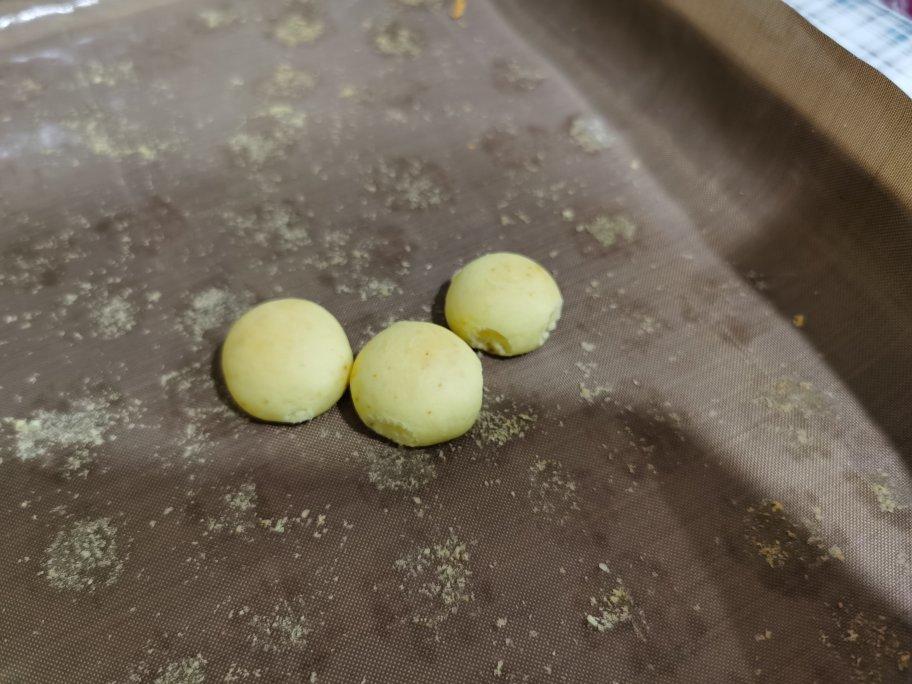 宝宝零食—酥香小馒头