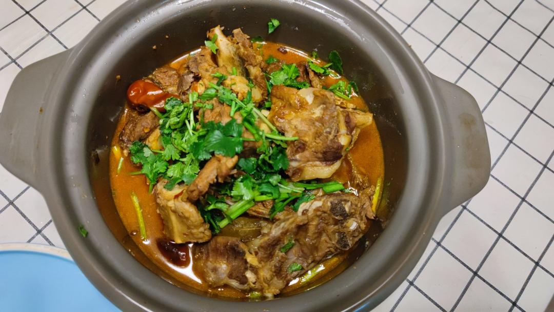 厨师长教你：“麻辣羊蝎子”的家常做法，味道很棒，先收藏起来