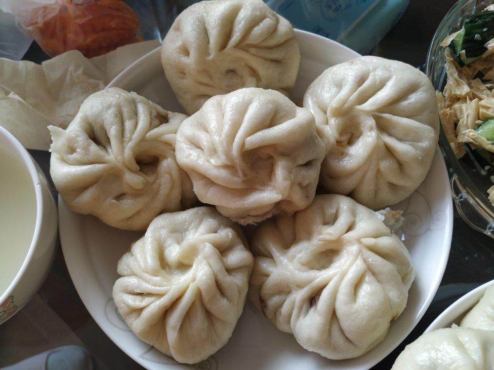素馅包子(大头菜粉条）