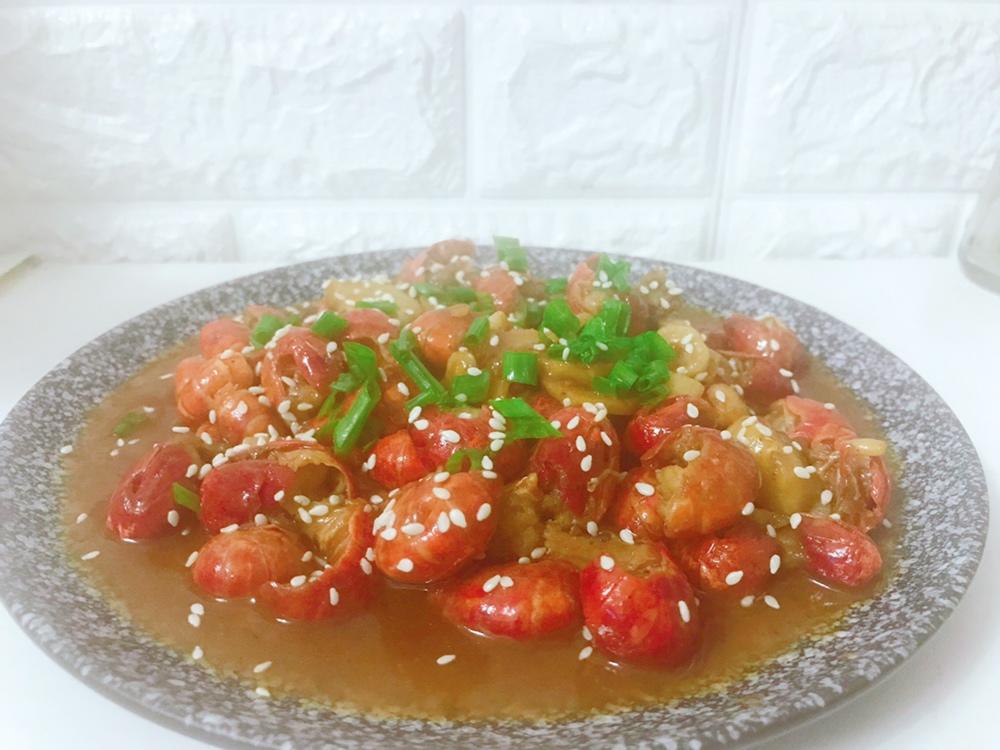干净简单超香版十三香小龙虾（教你这么挑小龙虾，怎么彻底清洗）