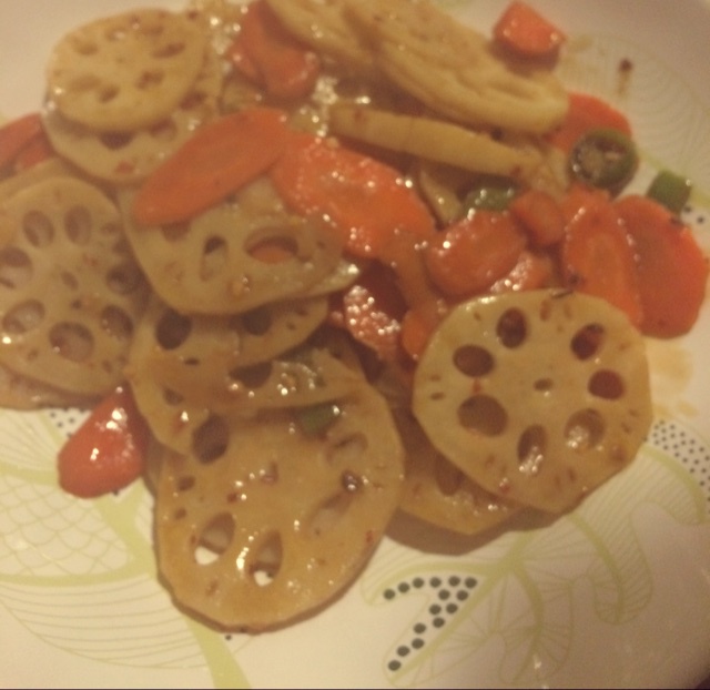 开胃下饭的醋溜藕片