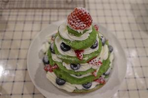 菠菜戚风➕圣诞树🎄蛋糕的做法 步骤13