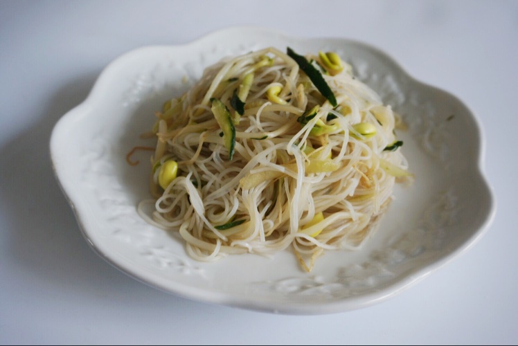豆芽菠菜拌粉丝