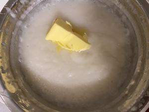 能拉丝的栗子奶油麻薯蛋糕卷（简单又美味）的做法 步骤10