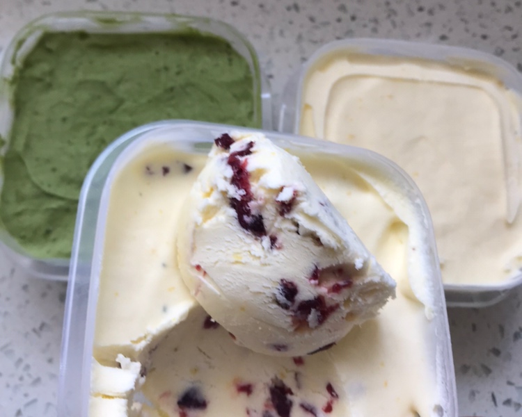 冰淇淋（原味、蔓越莓、抹茶）—简单粗暴法的做法