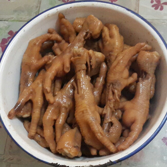 香辣卤鸡爪