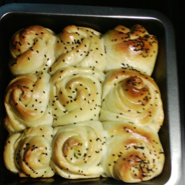 脆底蜂蜜小面包