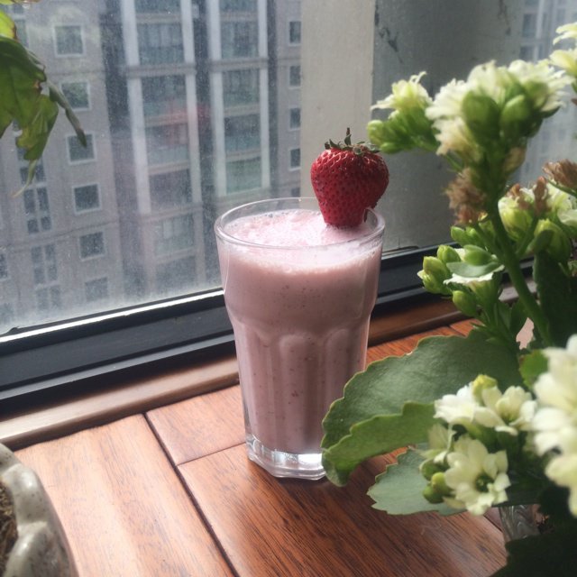 草莓真果粒（草莓牛奶）