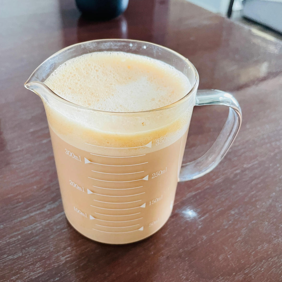 三分钟微波炉焦糖法（唬弄小孩版速成冰糖葫芦）