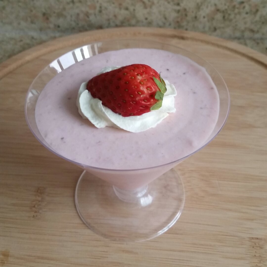 草莓慕斯 Strawberry mousse
