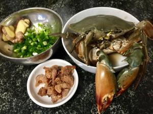 青蟹（海味）生滚粥的做法 步骤2