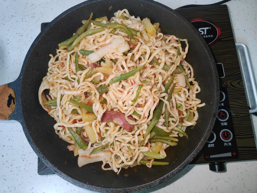 豆角焖面