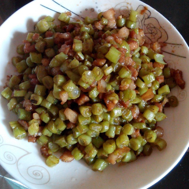 肉沫豆角下饭菜