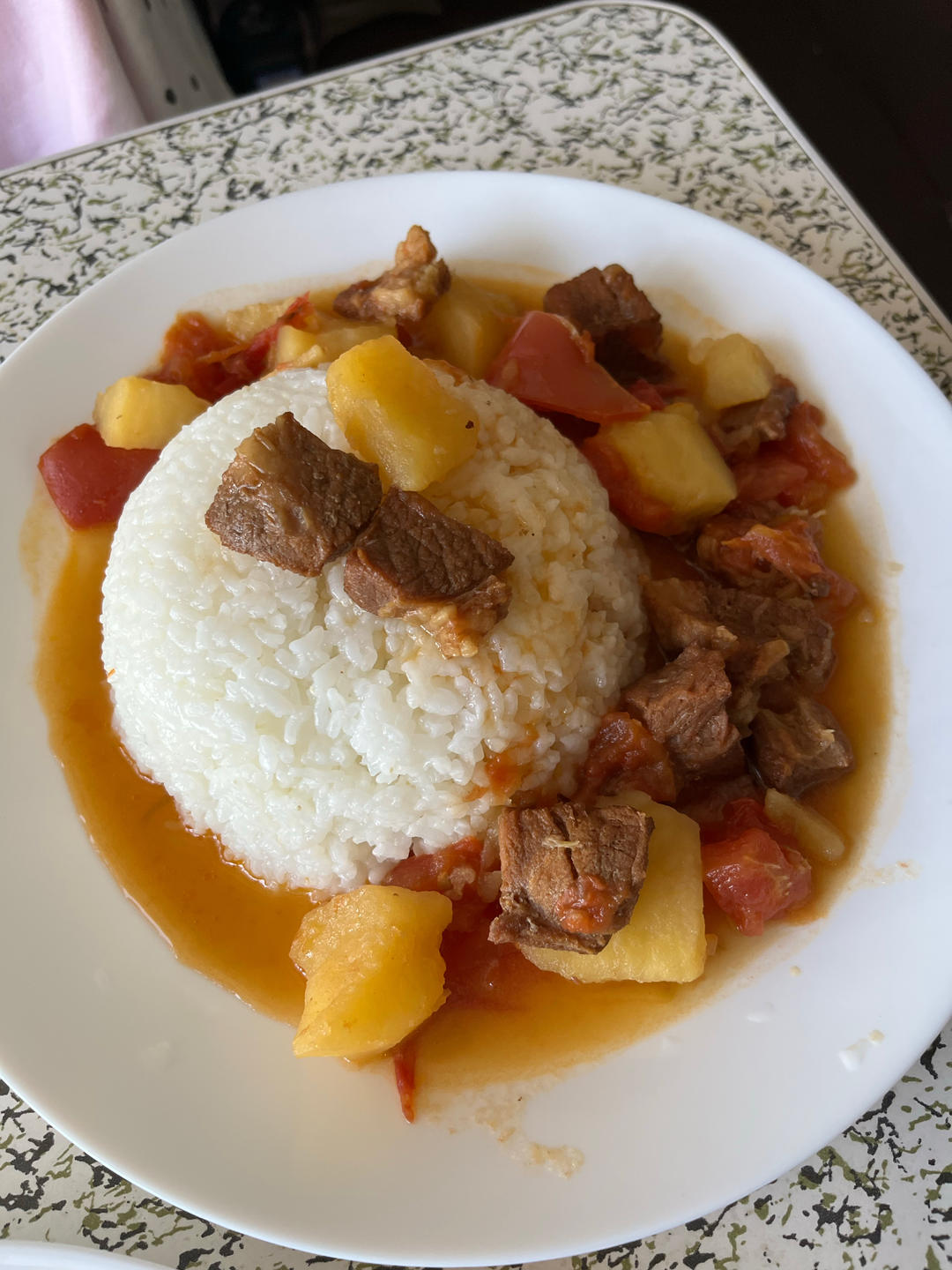 番茄土豆炖牛腩