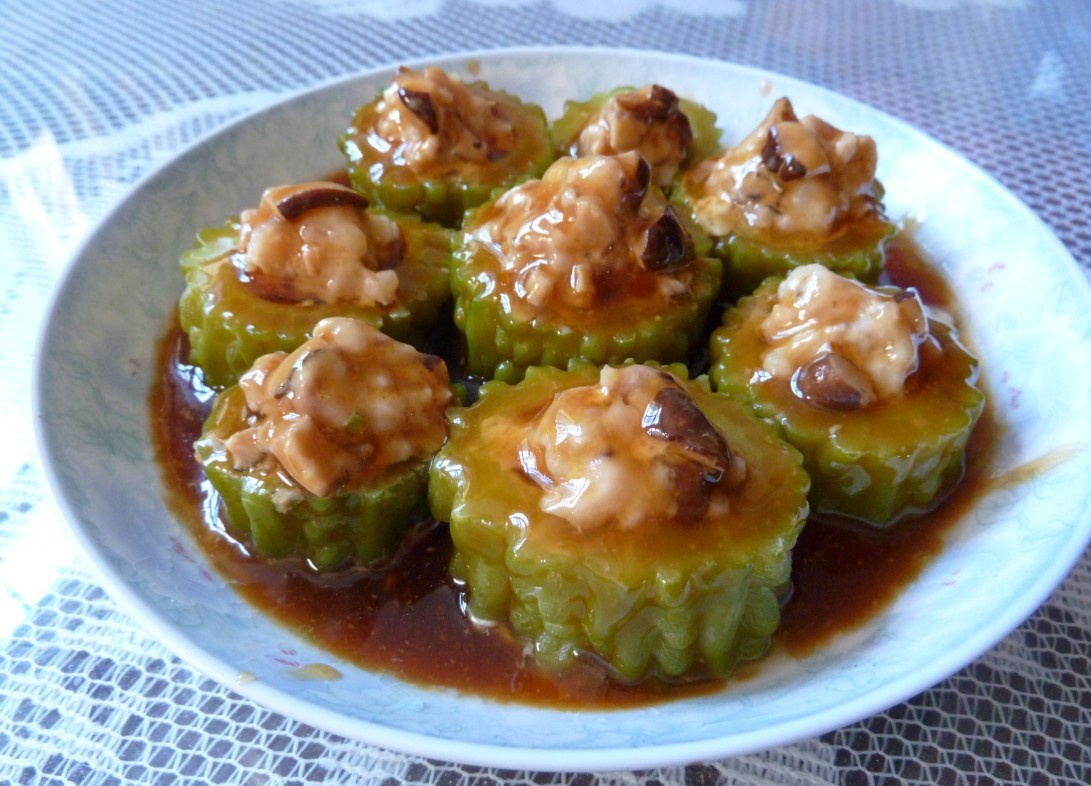 叶子爱吃饭做的苦瓜酿肉