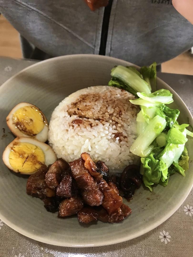 正宗台湾卤肉饭