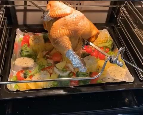蜜汁烤鸡的做法