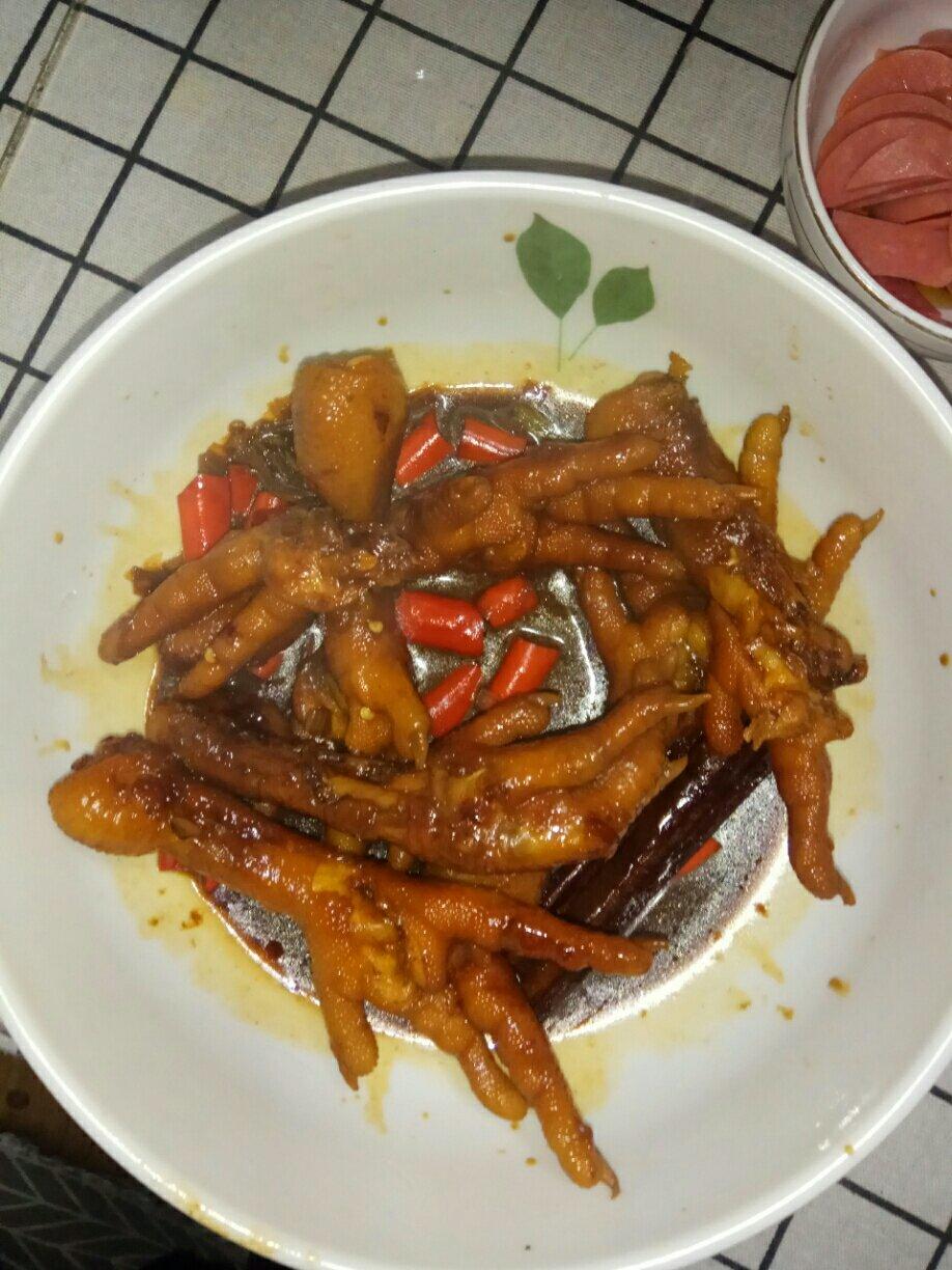 香辣烧鸡爪