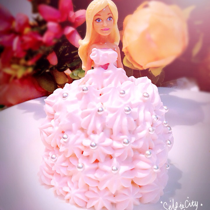 芭比蛋糕，每个女人的公主梦