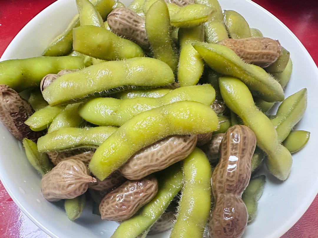 夏日啤酒烤串最佳搭檔-花毛一體????（鹵水花生毛豆）