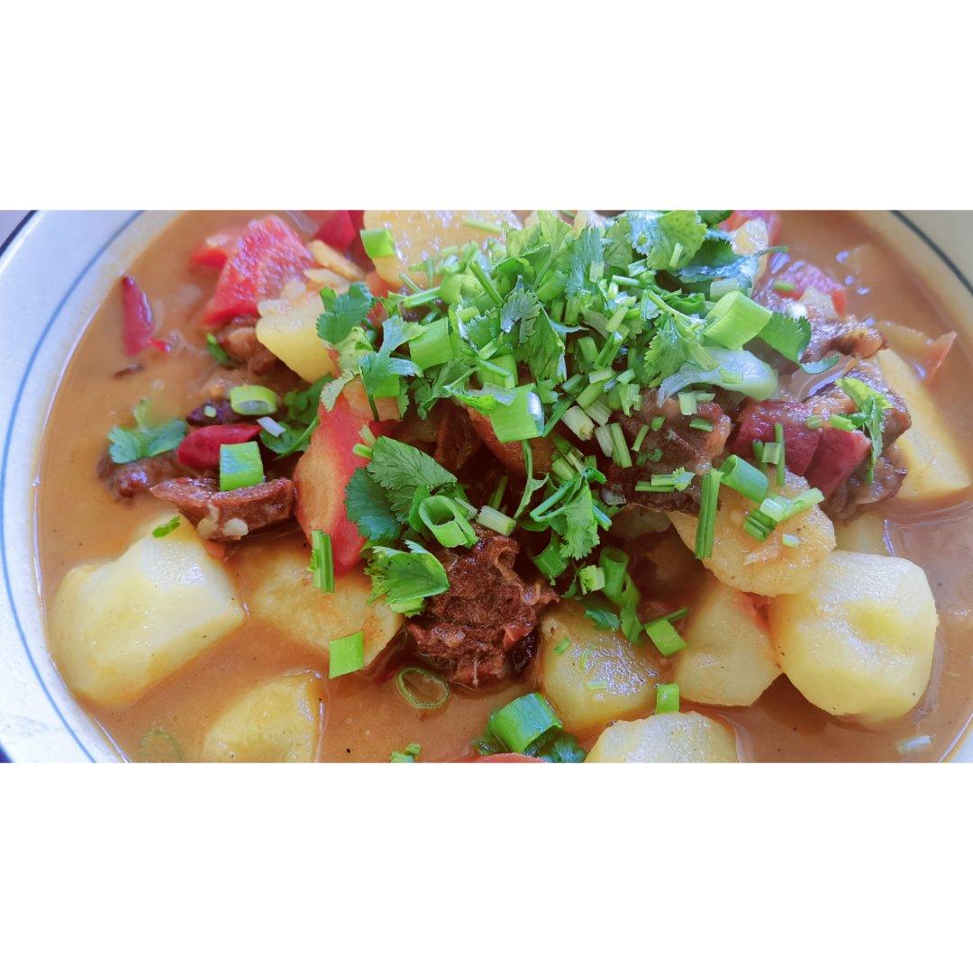 番茄土豆炖牛腩