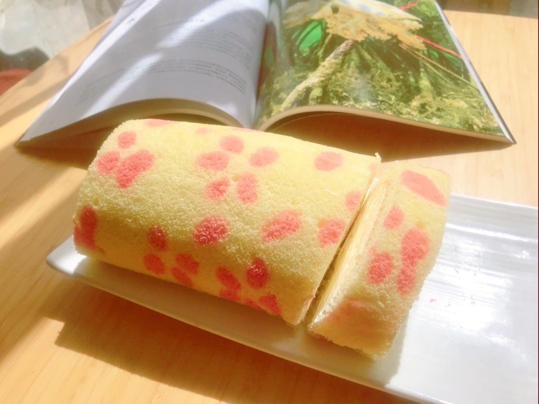 春风十里桃花奶冻蛋糕卷