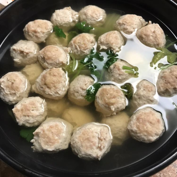猪肉丸子汤