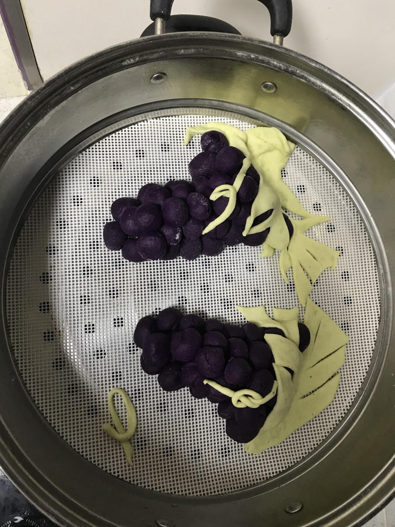 卡通馒头🍇葡萄造型牛奶馒头