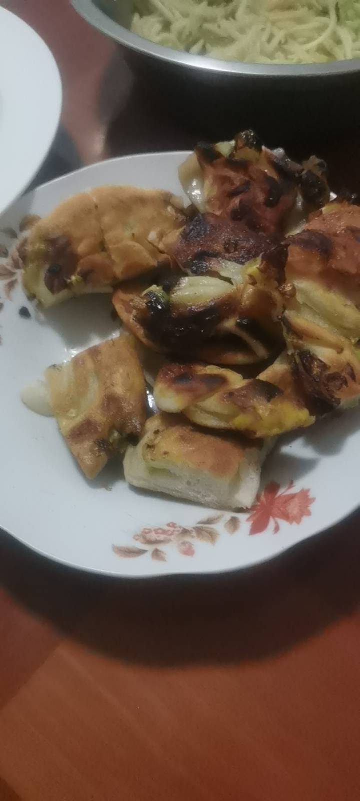 馅饼又出新做法    皮薄馅足不破皮    附细节视频详解