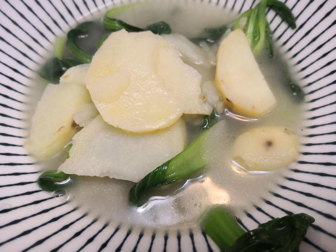 鸡毛菜土豆汤