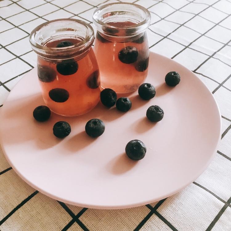 蓝莓果冻