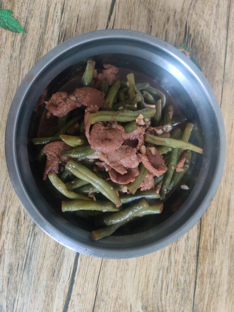 百吃不厌的东北豆角炖肉