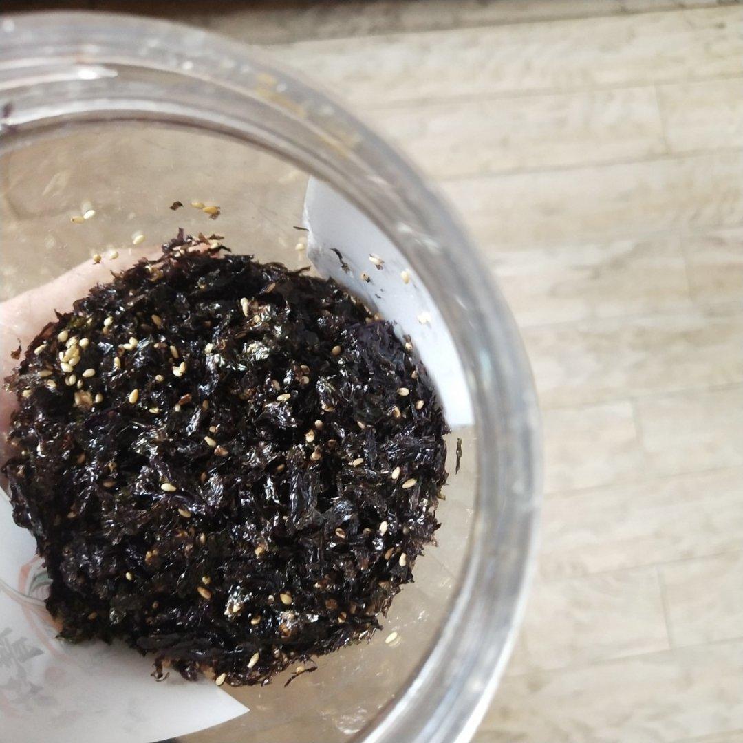 拌饭芝麻海苔